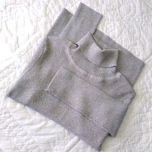 Mary Jane Turtleneck Ribbed Knit Sweater Long Sleeve Gray Silver M